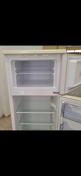 Frigorífico ECRON