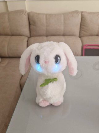 My Fuzzy Friends Conejo Interactivo