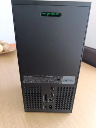 Xbox Series X + 4 Juegos + 2 Mandos
