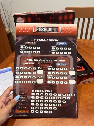 Juego de mesa Password