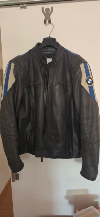Chaqueta y guantes BMW Motorrad