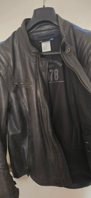 Chaqueta y guantes BMW Motorrad