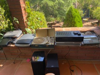 Altavoces, dvd, cd, fax, ...recoger en Valldoreix