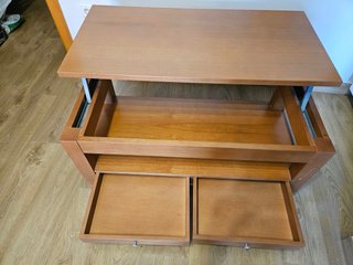 Mesa de centro elevable de madera