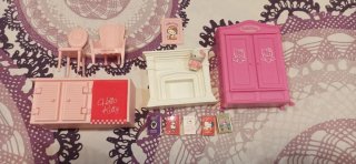 Muebles Casa Hello Kitty: Armario, Chimenea, Silla