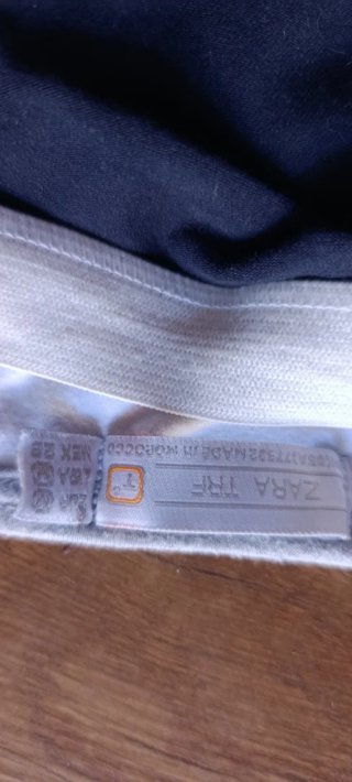 Camiseta ajustada tirantes cruzados ZARA talla M