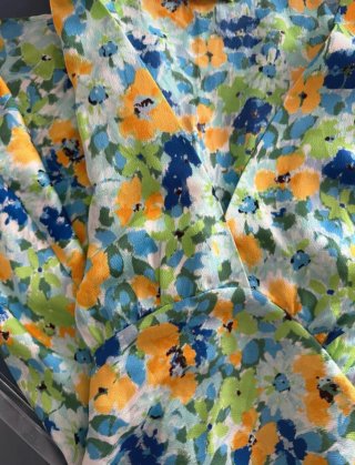 Vestido floral corto