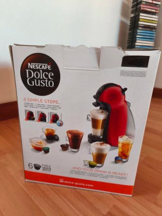 Cafetera Nescafé Dolce Gusto Roja