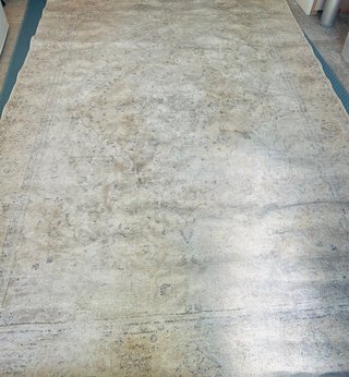 Alfombra Zara beige y marrón