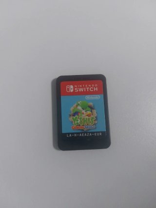 Nintendo Switch Yoshi's Crafted World