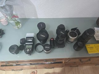 Nikon D90 DSLR + 4 objetivos + flash