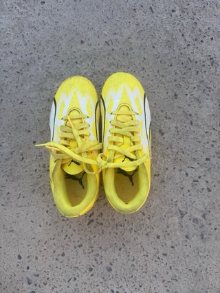 Botas de fútbol Puma Talla 30