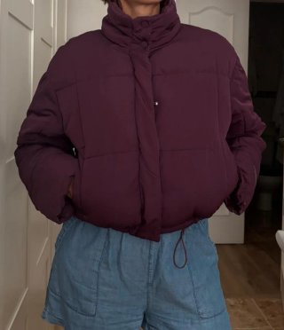 Chaquetón bomber morado