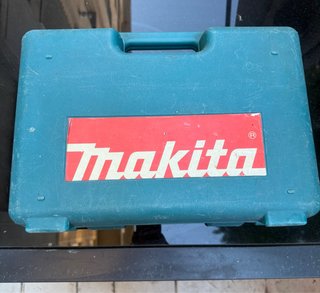 Taladro Makita 6270D