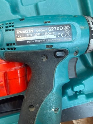 Taladro Makita 6270D