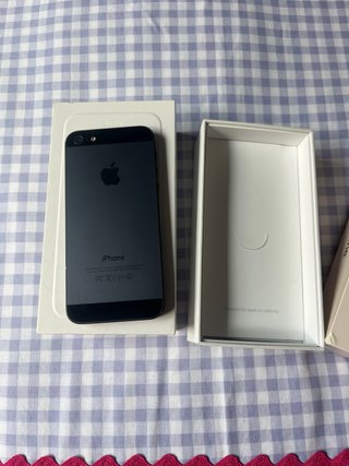 iPhone 5 Space Gray