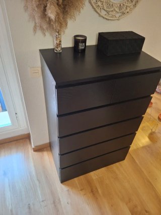 Cómoda cajonera MALM ikea