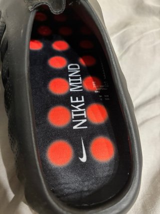 Nike Mind 001