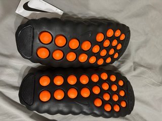 Nike Mind 001