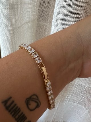 Pulsera Tennis Oro y Cristales