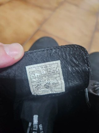 Stivaletti Levi's neri e grigi