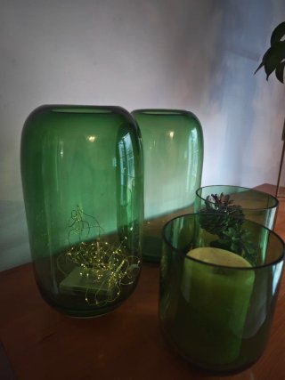 Jarrones de cristal verde