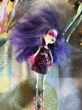 Muñeca Monster High Pelo Morado