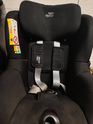 2 Sillas Coche BritaxRömer hasta 4 años. Giratoria
