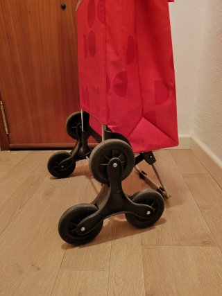 Carro de la compra fucsia.