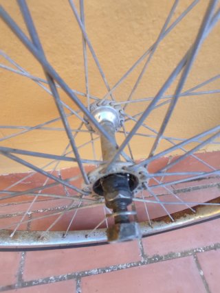 Rueda Delantera de 26x1½