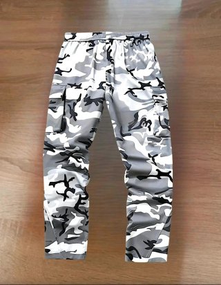 Conjunto camuflaje sudadera y pantalón nuevo