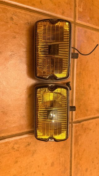 Faros antiniebla SEV Marchal amarillos