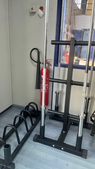 Supporto per Barre e Dischi da Palestra