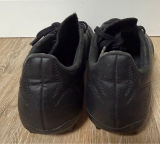 Botas fútbol Adidas Predator negras yalla 38,5