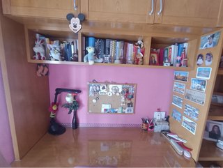 Dormitorio infantil niña buen estado