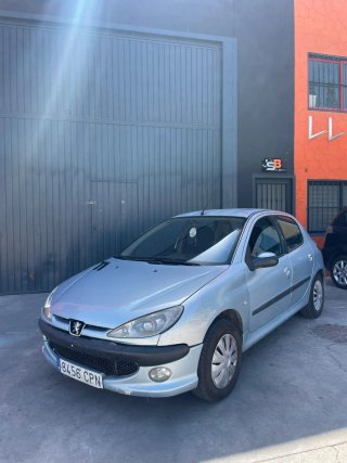 Peugeot 206 2003