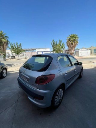 Peugeot 206 2003