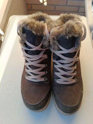 Botas de montaña Quechua marrones