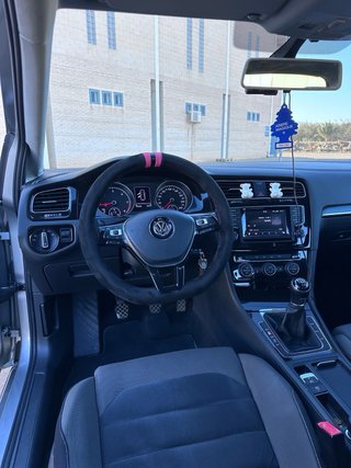 Volkswagen Golf 2014