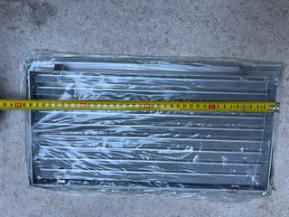 Rejilla de ventilación metálica