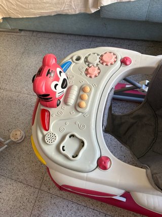 Andador para niña rosa
