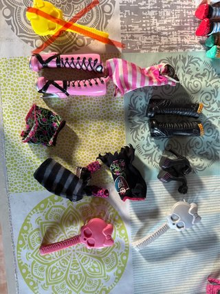 Accesorios Monster High: Ropa y Zapatos