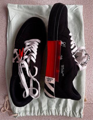 Sneakers Off-White nere