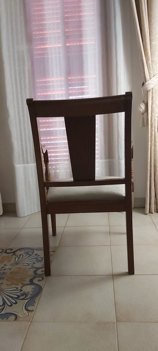 4 Sillas de Comedor Tapizadas Madera