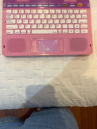 Ordenador rosa Vtech para niños