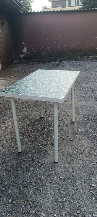 Scrivania IKEA Vika Amon/ADLIS