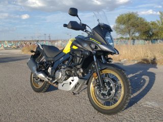 Suzuki V-Strom 650 XT