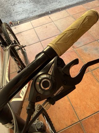 Bicicleta BH en buen estado