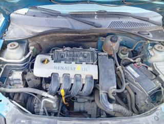 Renault Clio 2002