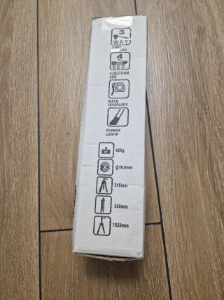 Trípode Negro Compacto